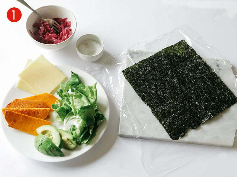 étape de la recette d'onigirazu avec du riz rond japonica akafuji